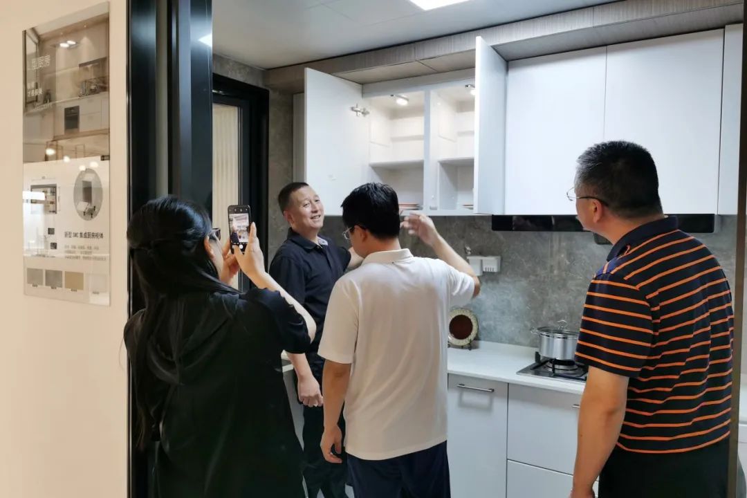 mg冰球突破豪华版(试玩)官方网站